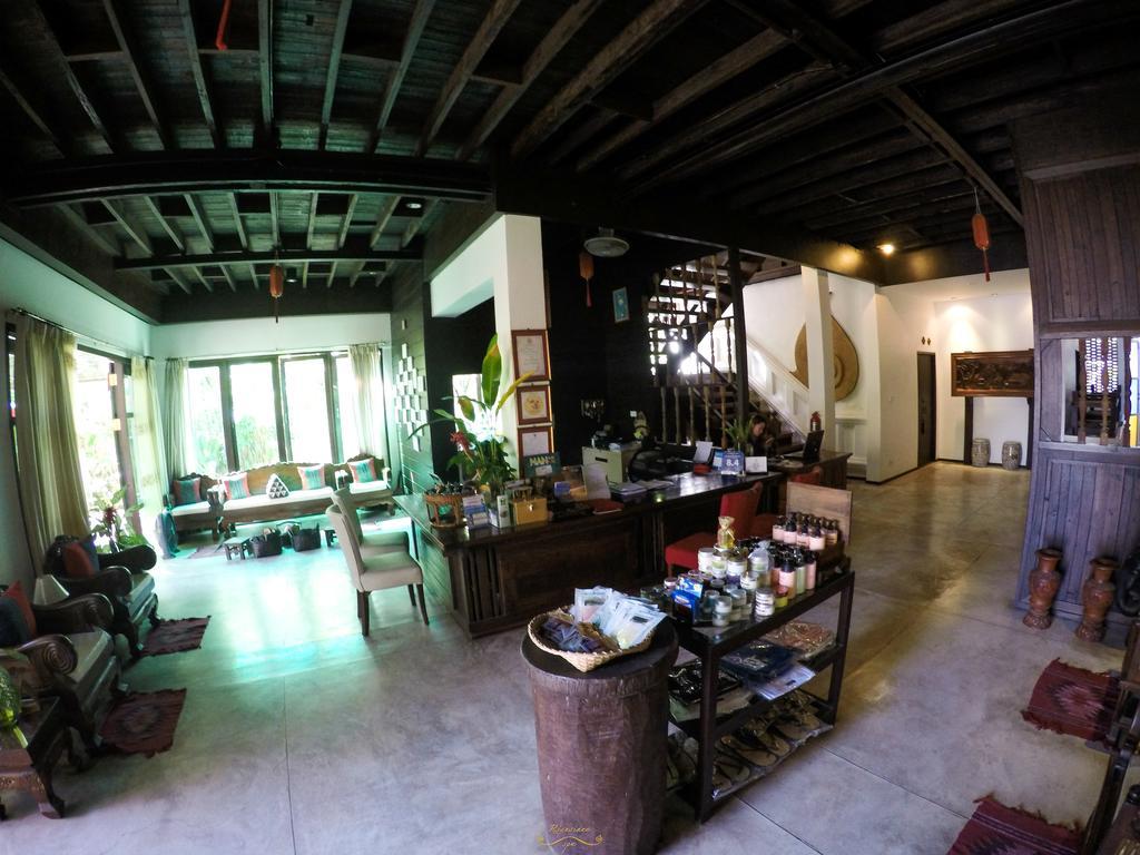 Risasinee Spa & Resort Nan Luaran gambar