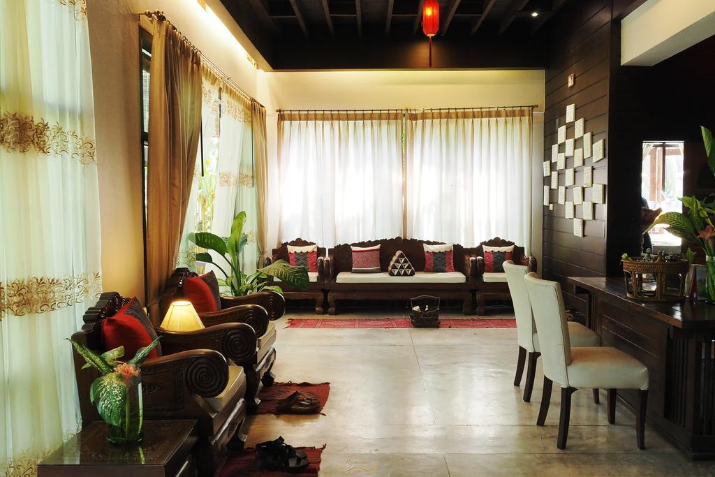 Risasinee Spa & Resort Nan Luaran gambar