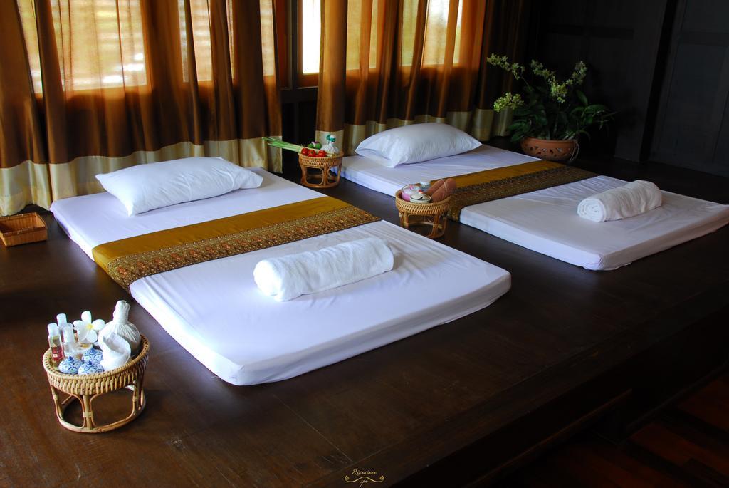 Risasinee Spa & Resort Nan Luaran gambar