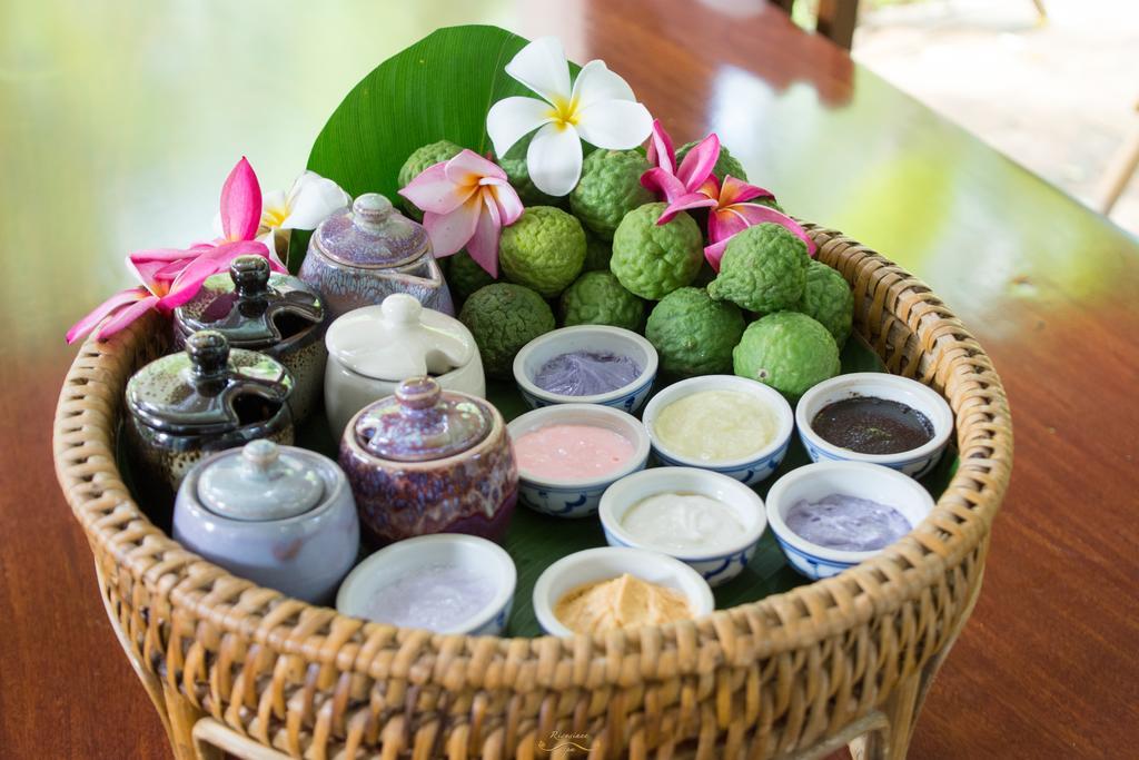 Risasinee Spa & Resort Nan Luaran gambar