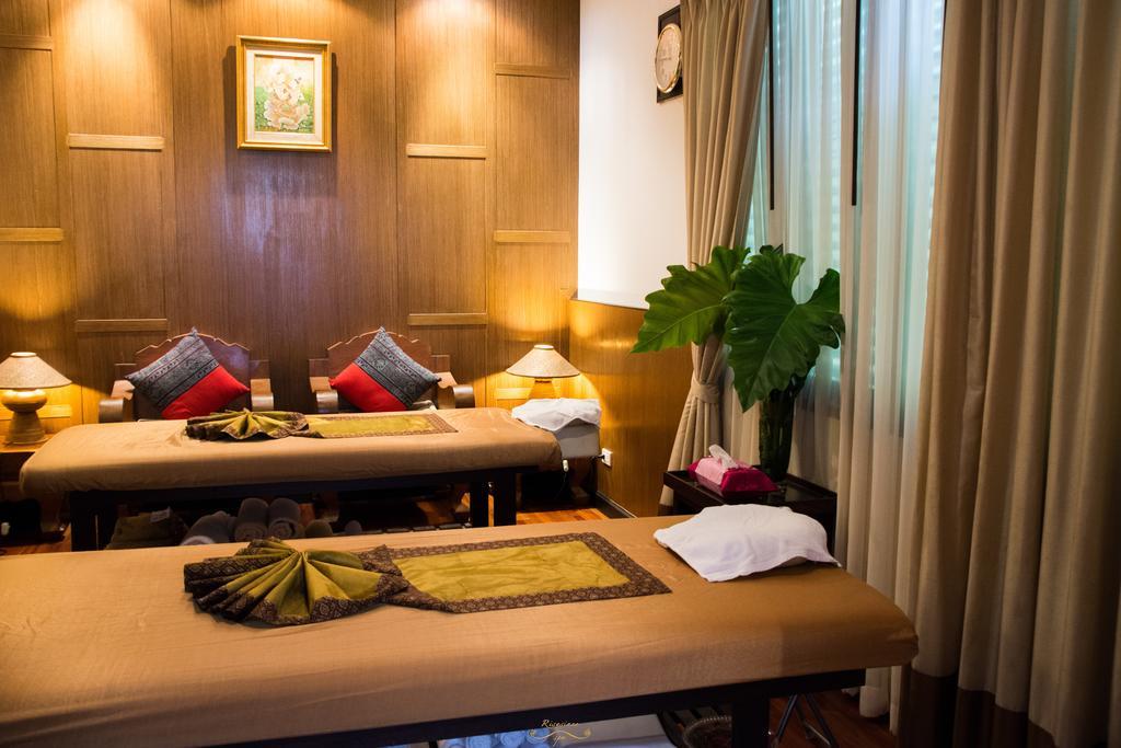 Risasinee Spa & Resort Nan Luaran gambar