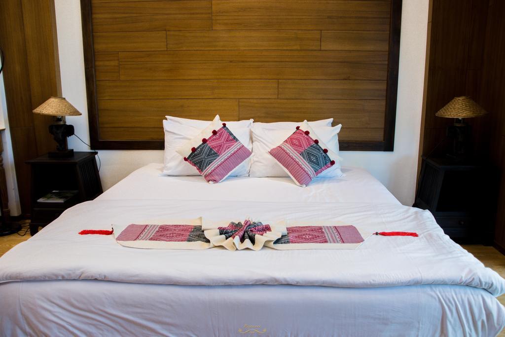 Risasinee Spa & Resort Nan Luaran gambar