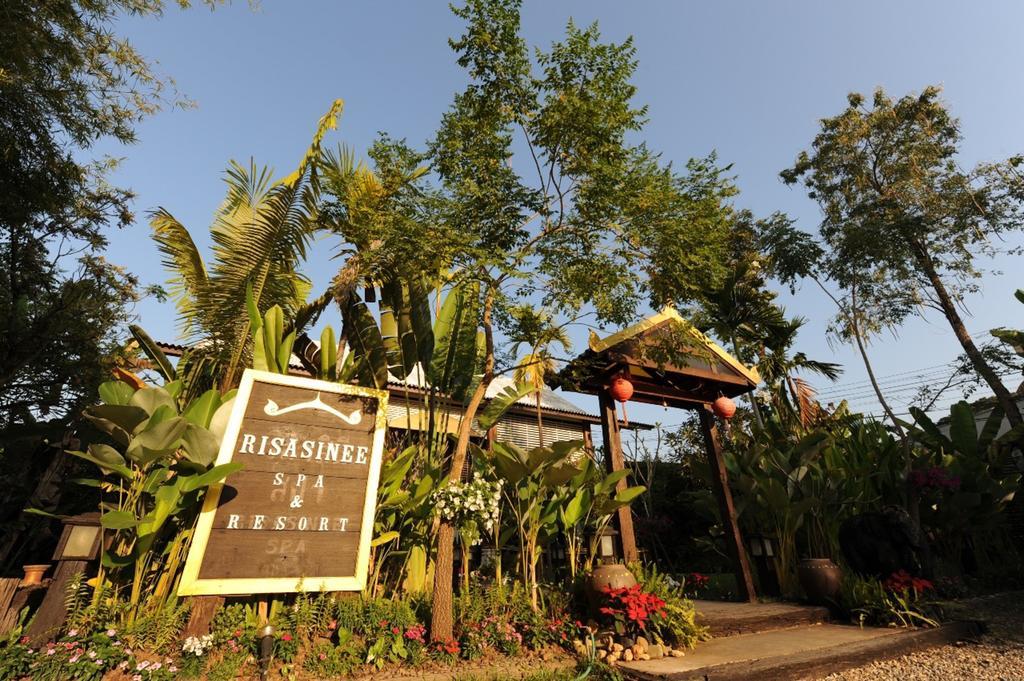Risasinee Spa & Resort Nan Luaran gambar